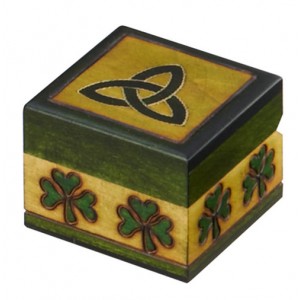 Celtic Trinity Knot Ring Box Hand Crafted Wood Ring Bearer Gift Box Trinket Box   201856867607